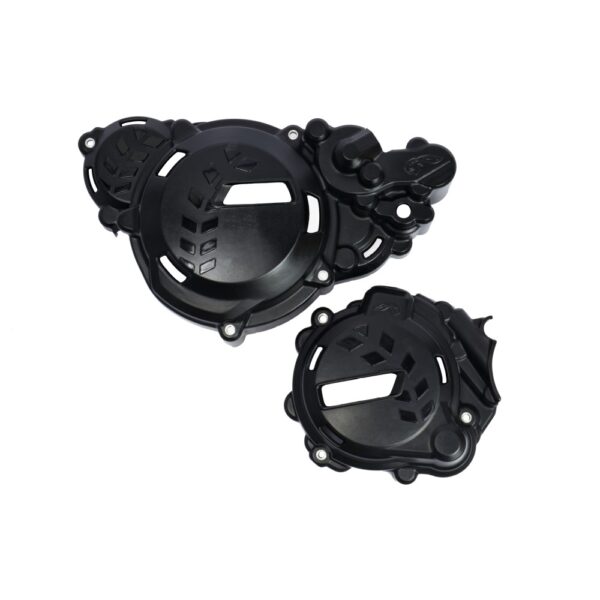 PROTETOR DAS TAMPAS LATERAIS DO MOTOR AMX BETA RR 250-300 (18-25) RX 300 (23-25) XTRAINER 250-300 (18-25) - PRETO